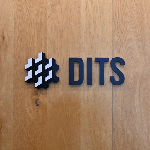 ひとりがみんなのために、みんながひとりのために